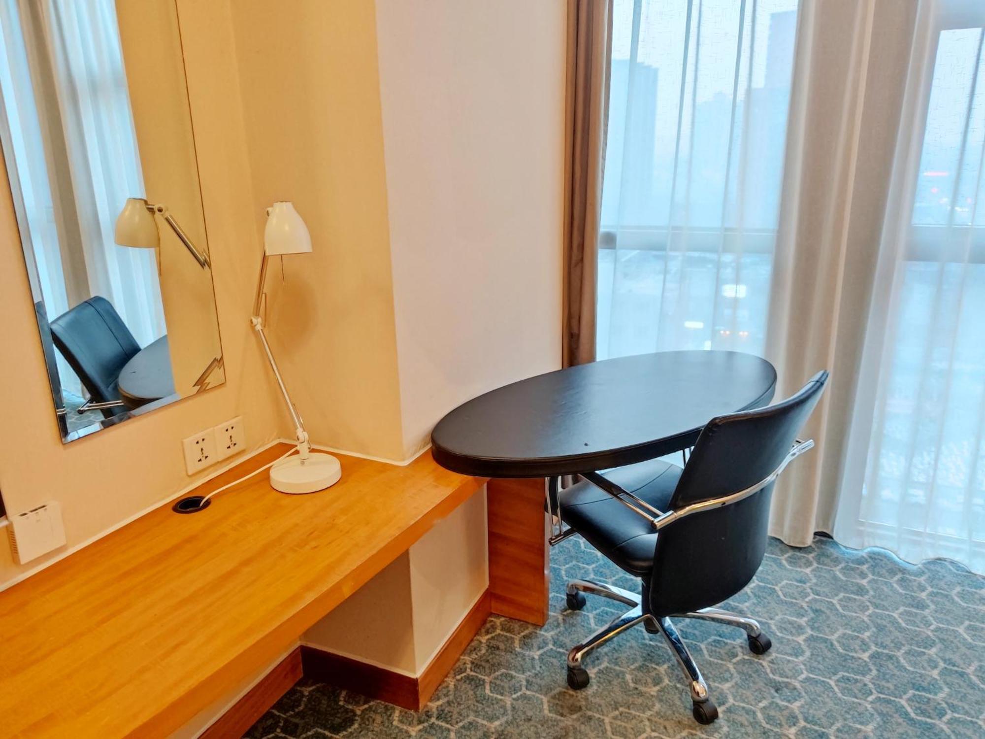 Holiday Inn Express Beijing Huacai By Ihg Exteriér fotografie